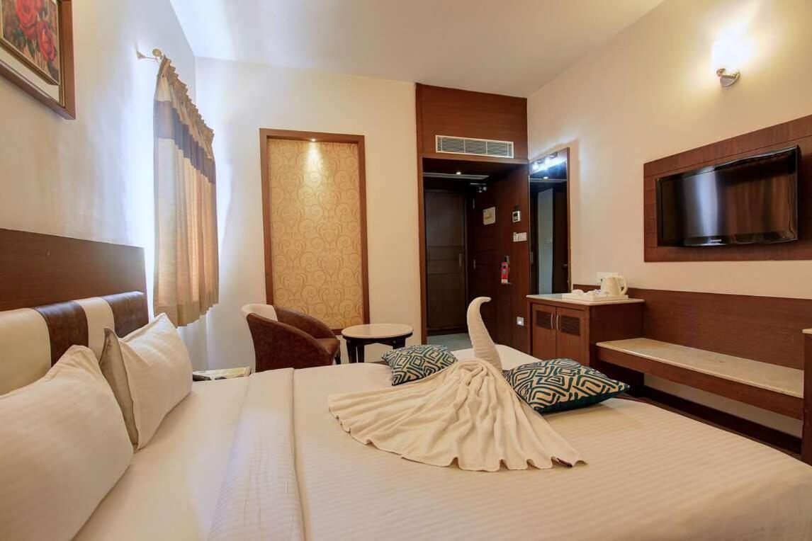 Hotel Prince Gardens Coimbatore Exterior photo