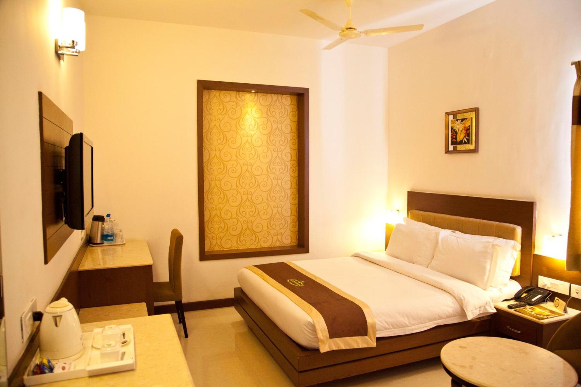 Hotel Prince Gardens Coimbatore Exterior photo